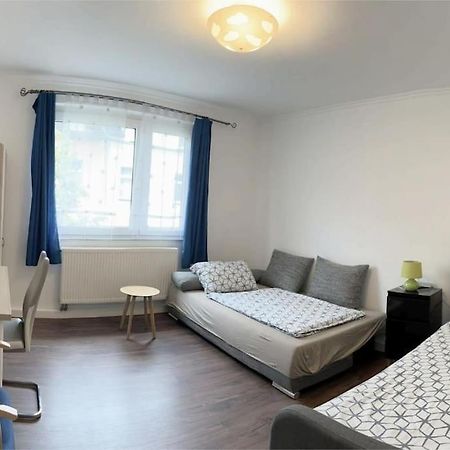Duesseldorf Messe And Airport, 2-Bedroom Apartment With Kitchen And Garden Duisburg Eksteriør bilde