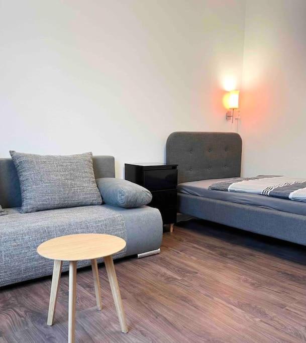 Duesseldorf Messe And Airport, 2-Bedroom Apartment With Kitchen And Garden Duisburg Eksteriør bilde